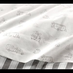 Pottery Barn Del Mar Queen Sheet Set Airstream Collection